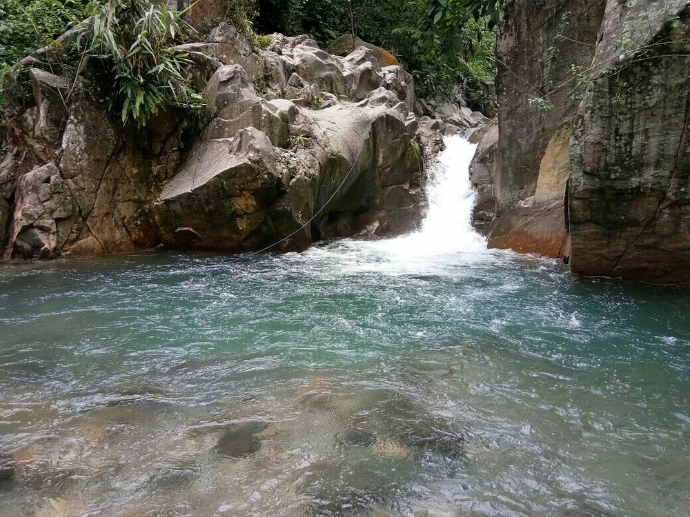 Curug Leuwi Hejo