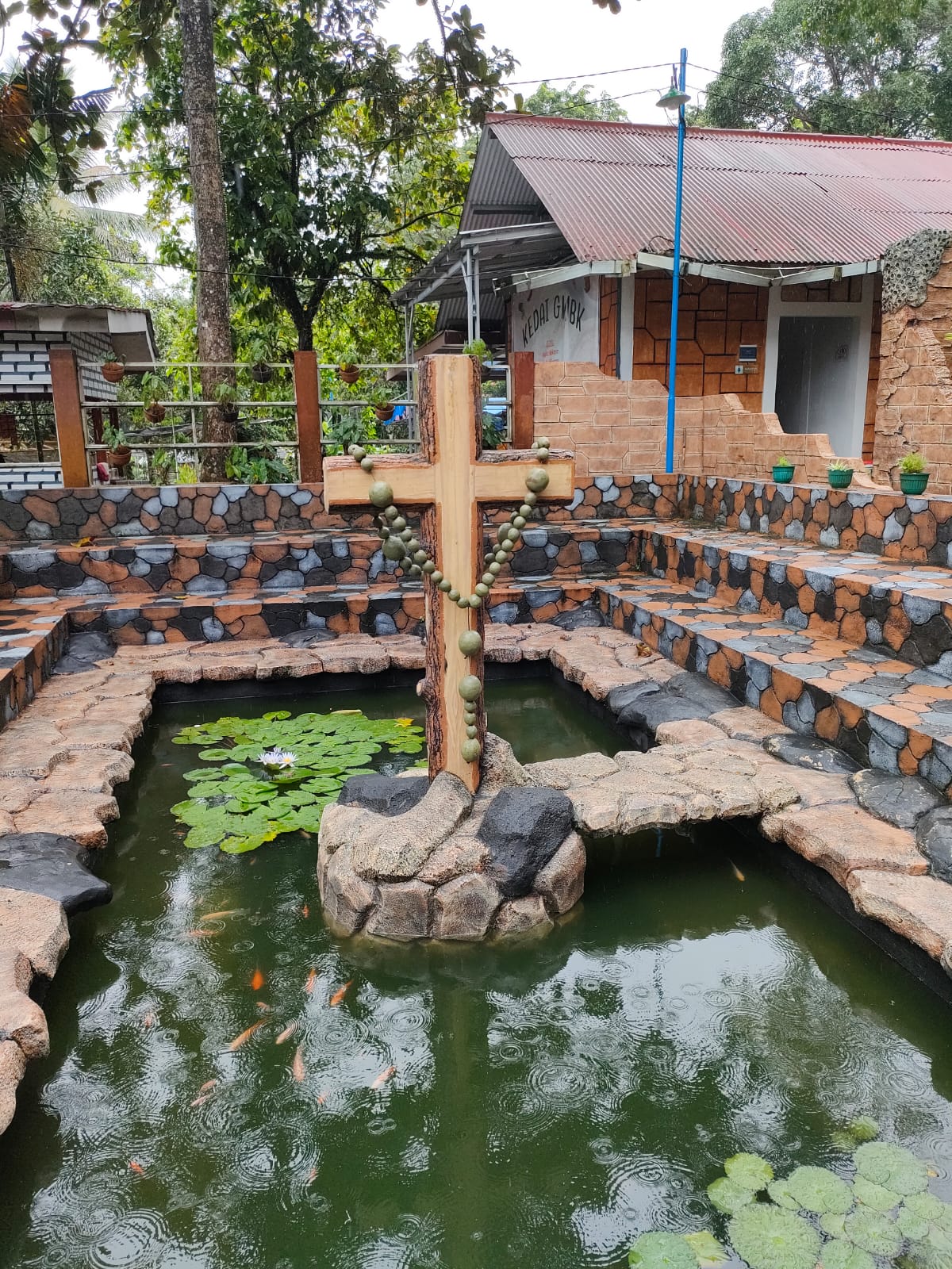 Gua Maria Bukit Kanada