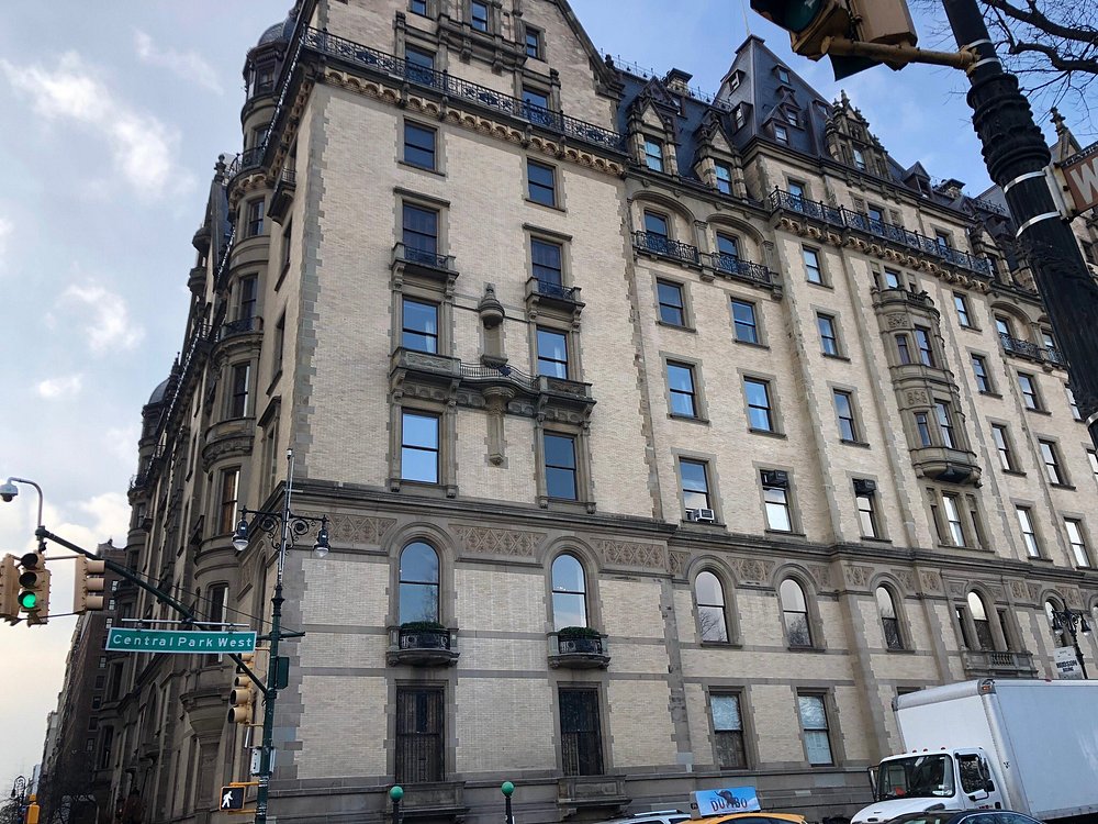 Dakota Apartments