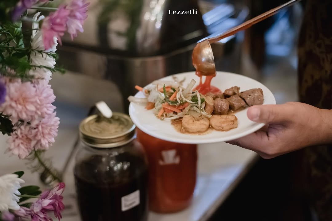 Lezzetli Food & Services, bisnis kuliner milik Emil eks Naif