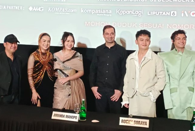 Film Dusun Mayit Angkat Teror Pendakian Gunung yang Berubah Menjadi Perjalanan Tanpa Jalan Pulang