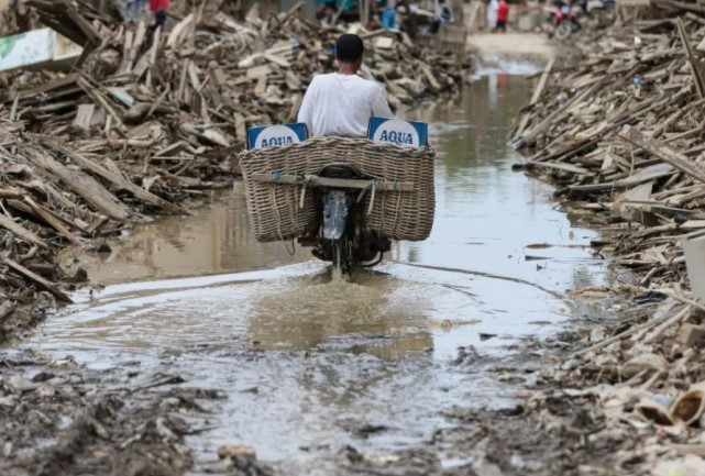 Danone Indonesia Fokus Salurkan Bantuan Banjir ke Aceh Tamiang, Kolaborasi Dukung Pemulihan Korban