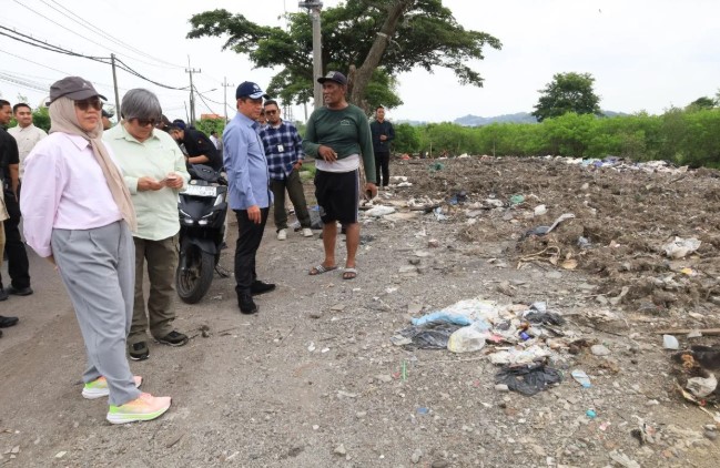 Menteri LH Tegaskan Pentingnya Pengelolaan Sampah Berkualitas di Surabaya Menuju Penilaian Adipura