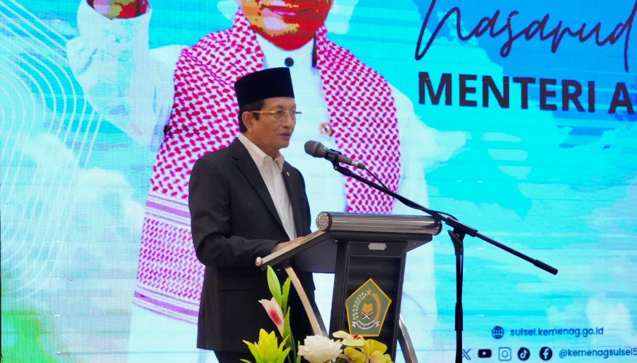 Menag Minta Masjid Jadi Pusat Layanan Mudik dan Syiar Kerukunan