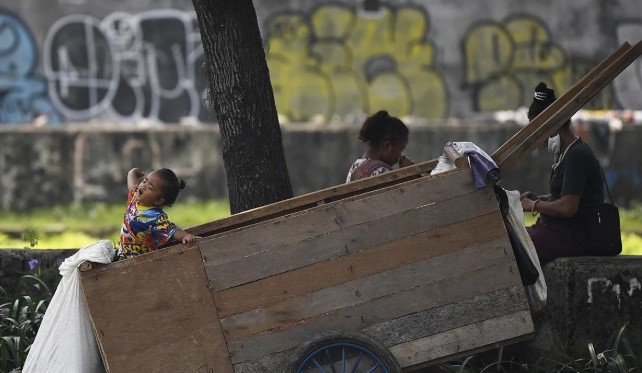 Pramono Anung Instruksikan Penertiban Manusia Gerobak demi Keamanan dan Kenyamanan Jakarta