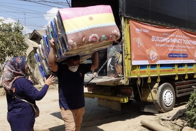 Mirae Asset Sekuritas Salurkan Bantuan Pascabencana untuk Pengungsi di Aceh Tamiang