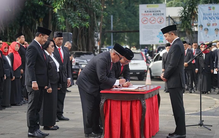 Jelang Satu Tahun Kepemimpinan, Wali Kota Bogor Rotasi 245 Pejabat untuk Perkuat Birokrasi
