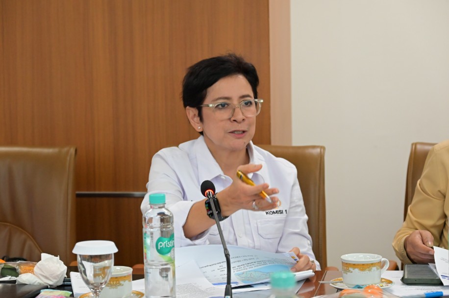 Kejahatan Digital Makin Terorganisir, Nurul Arifin Soroti Maraknya Penipuan Lewat BTS Palsu di Bandung