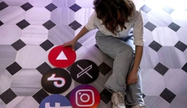 Meta Bagikan Tips Orang Tua Lindungi Remaja di Ruang Digital pada Hari Internet Aman