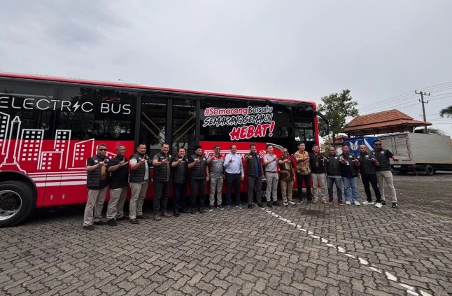VKTR Dukung Transportasi Hijau Lewat Uji Coba Bus Listrik 12 Meter di Koridor 1 Trans Semarang