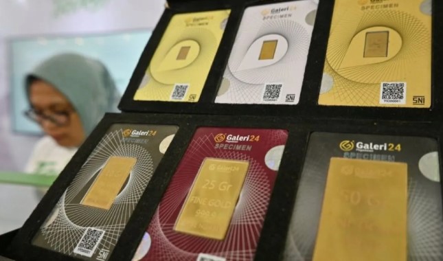 Harga Emas UBS dan Galeri24 Kompak Turun pada Sabtu Pagi, UBS Rp2,961 Juta per Gram