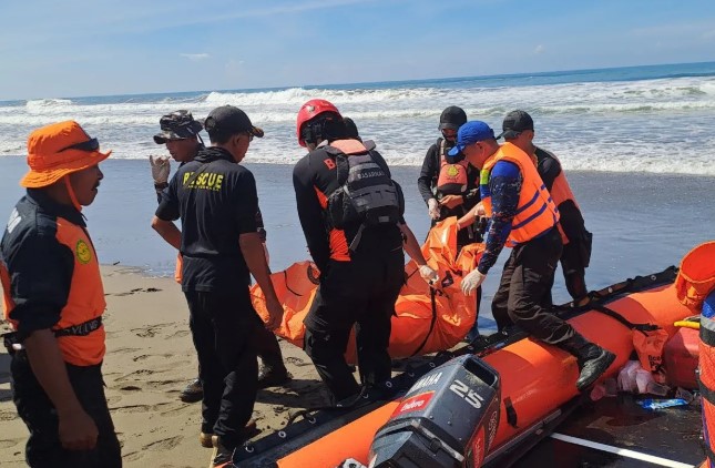 Nelayan Hilang di Pantai Suwuk Kebumen Ditemukan Meninggal Dunia pada Hari Ketiga Pencarian