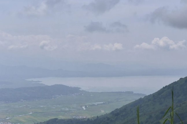 Pesona Dataran Tinggi Kerinci Tarik Wisatawan Lebaran, Kebun Teh Kayu Aro Diserbu Pengunjung