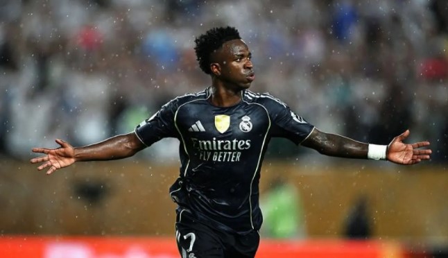 Vinicius Junior Tegaskan Komitmen Bertahan Lama Bersama Real Madrid di Tengah Negosiasi Kontrak