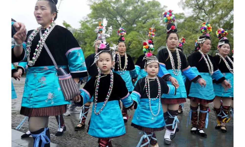 Festival Sama di Guizhou Jadi Wujud Pelestarian Tradisi Suku Dong