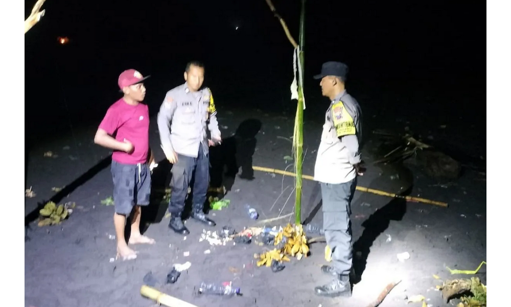 10 Wisatawan Tersambar Petir di Lumajang, Satu Orang Meninggal Dunia