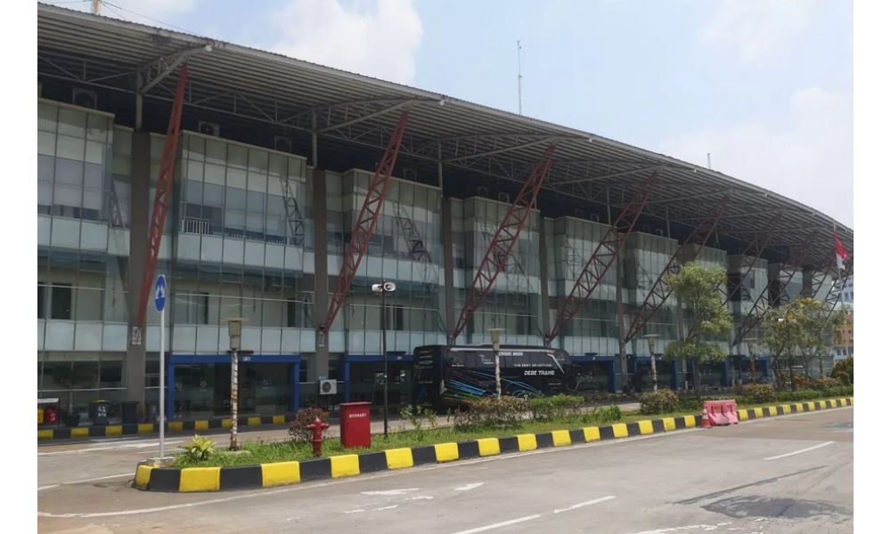 Terminal Pulo Gebang Layani 113 Ribu Penumpang Selama Angkutan Lebaran 2026