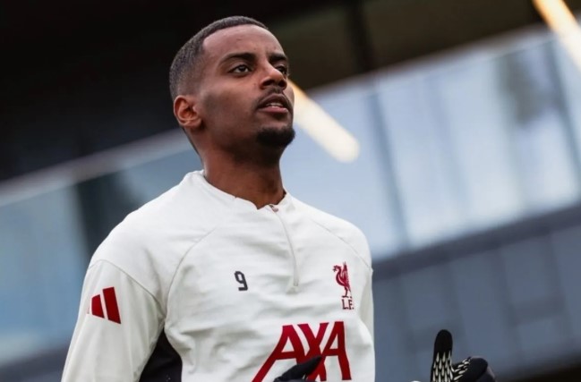 Alexander Isak Kembali Latihan Bersama Liverpool Usai Cedera Parah, Siap Perkuat Tim di Akhir Musim
