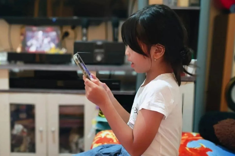 Meta Ajukan Perpanjangan Waktu Bahas Regulasi PP Tunas dengan Komdigi Usai Panggilan Kedua