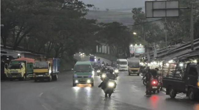BMKG Prakirakan Hujan Sedang hingga Lebat Guyur Jawa Barat Selama Sepekan