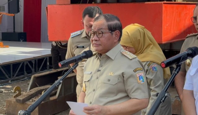 Pramono Anung Tegaskan Iklan Sensitif Seperti Baliho Film 