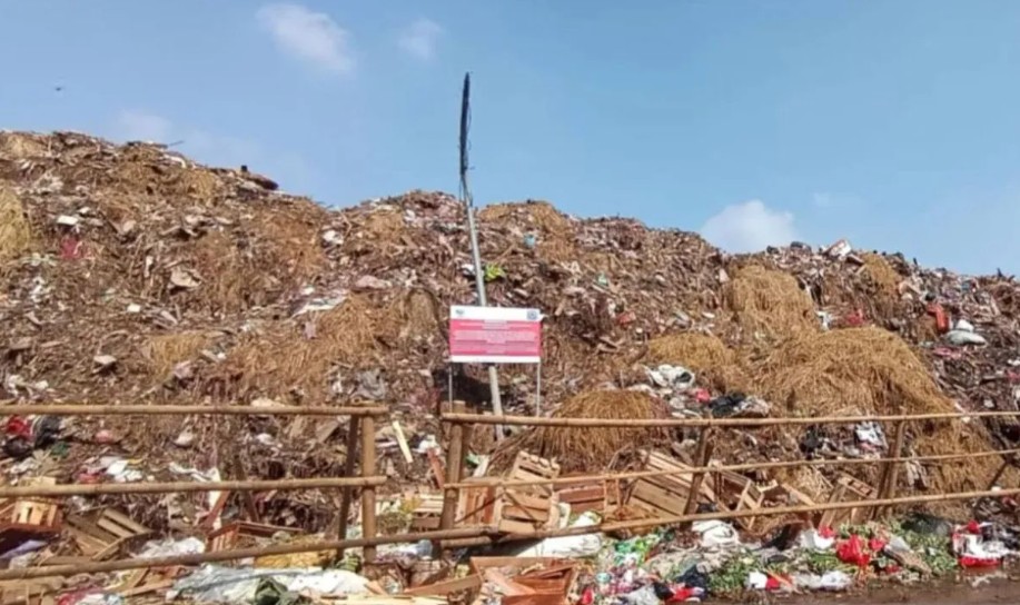 Perumda Pasar Jaya Angkut 2.002 Ton Sampah dari Pasar Induk Kramat Jati dalam Empat Hari