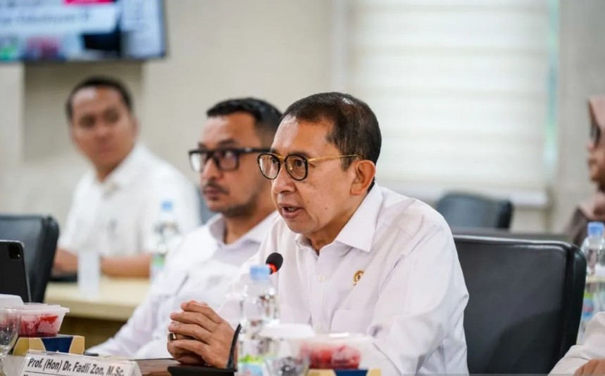 Menteri Kebudayaan Fadli Zon Dorong RUU Bahasa Daerah untuk Perkuat Ketahanan Budaya Nasional