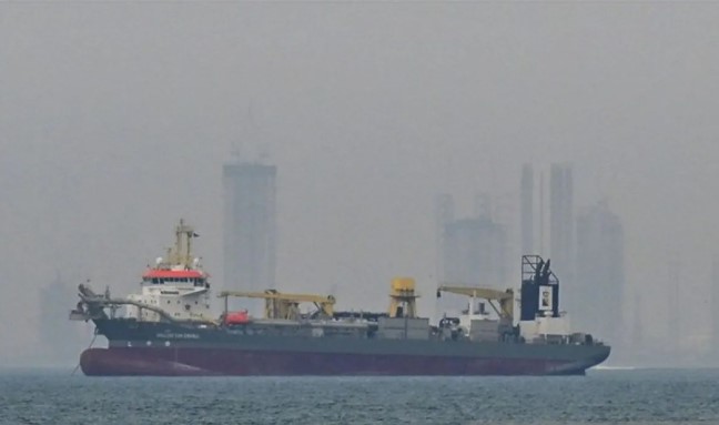 Harga Minyak Dunia Anjlok hingga 17 Persen Usai Gencatan Senjata AS-Iran