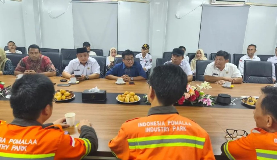 Kemendagri Dorong Perusahaan Tambang di Kolaka Berdayakan Tenaga Kerja Lokal untuk Tekan Pengangguran