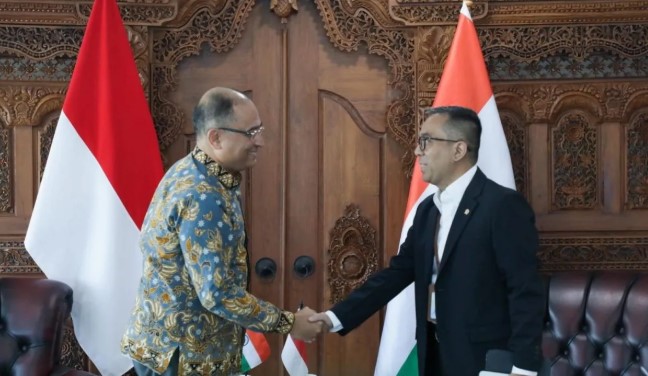 Indonesia dan India Perkuat Kolaborasi Pendidikan Tinggi untuk Bidang Bisnis dan Ekonomi Global