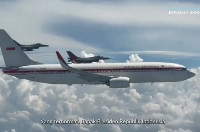 Prabowo Sapa Pilot Tempur dari Kokpit Indonesia One, Sampaikan Kebanggaan pada HUT ke-80 TNI AU