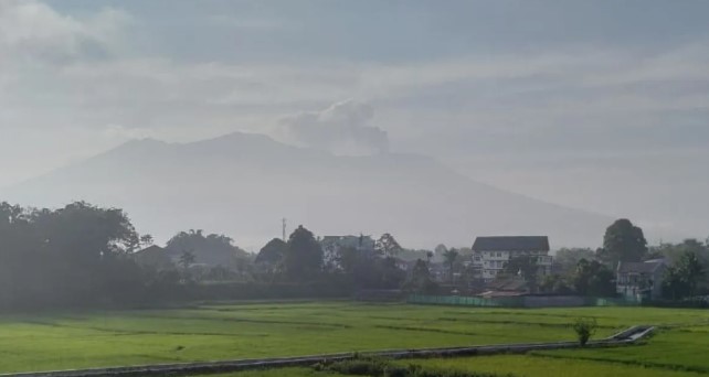 Badan Geologi Pastikan Aktivitas Gunung Marapi Stabil Tanpa Peningkatan Signifikan