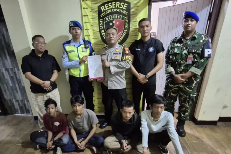 Empat Pelaku Transaksi Tramadol Ditangkap Satpom TNI AU di Lanud Halim Perdanakusuma