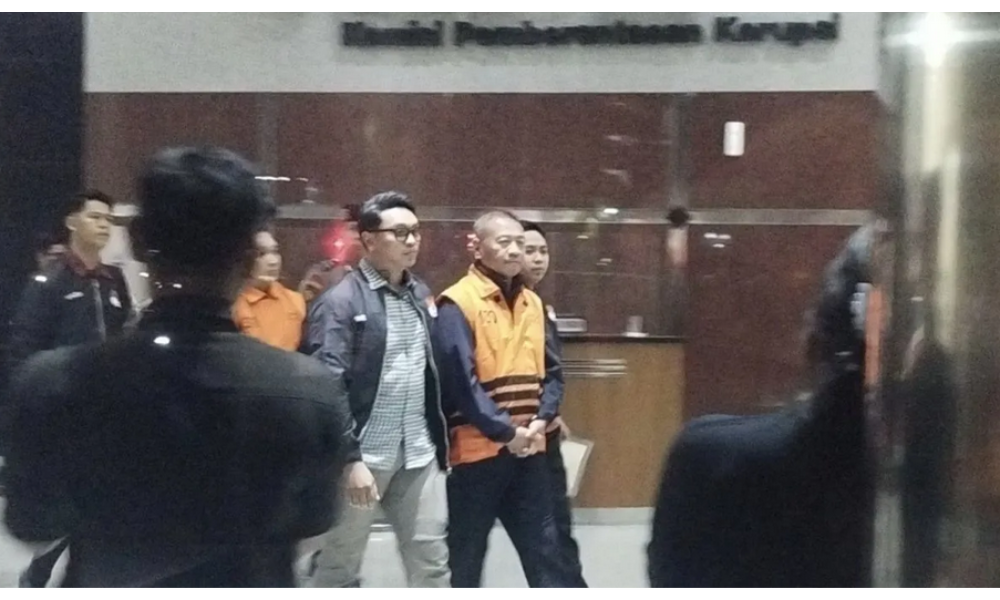 Bupati Tulungagung Minta Maaf Usai Ditahan KPK dalam Kasus Pemerasan