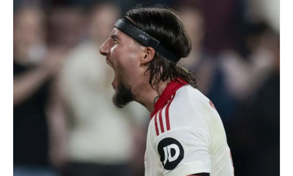 Sevilla Kalahkan Atletico Madrid 2-1, Keluar dari Zona Degradasi