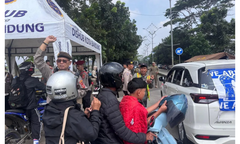 Ribuan Personel Amankan Laga Persib vs Bali United di GBLA