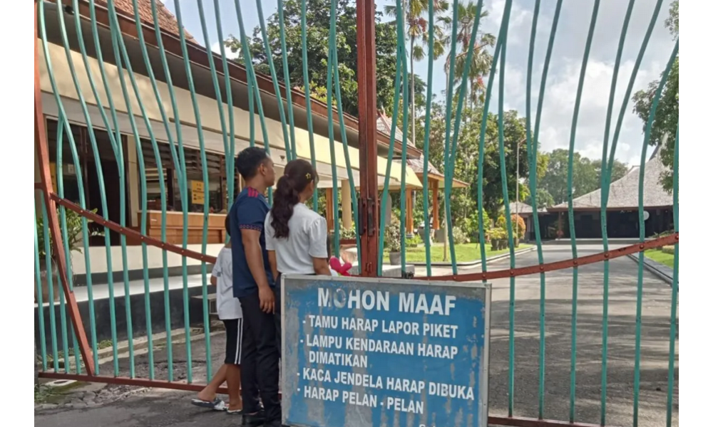 Pendopo Tulungagung Ditutup Usai OTT KPK, Warga Keluhkan Akses Ruang Publik