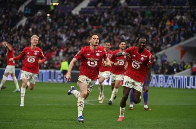 Lille Pesta Gol 4-0 atas Toulouse, Calvin Verdonk Tampil Singkat sebagai Pemain Pengganti