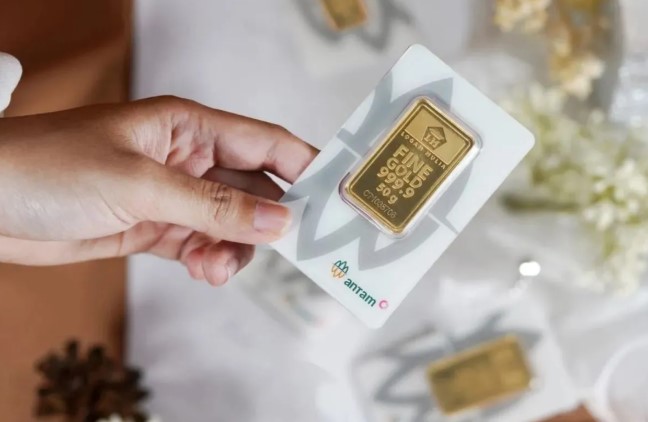 Harga Emas Antam Melonjak Tajam Rp45.000 per Gram, Tembus Rp2,863 Juta pada Selasa Pagi