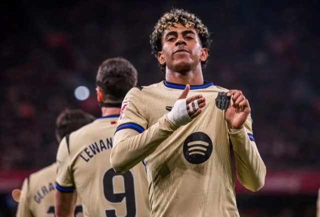 Lamine Yamal Tegaskan Barcelona Akan Berjuang Habis-Habisan Kejar Ketertinggalan dari Atletico Madrid