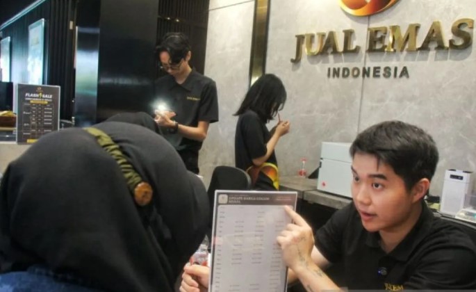 Harga Emas Galeri24 dan UBS di Pegadaian Kompak Turun pada Perdagangan Selasa Pagi