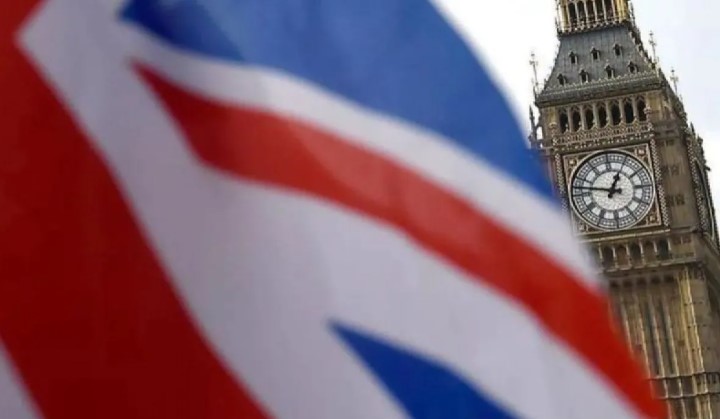 Inggris Resmi Setujui Larangan Beli Rokok bagi Generasi Lahir Setelah 2008