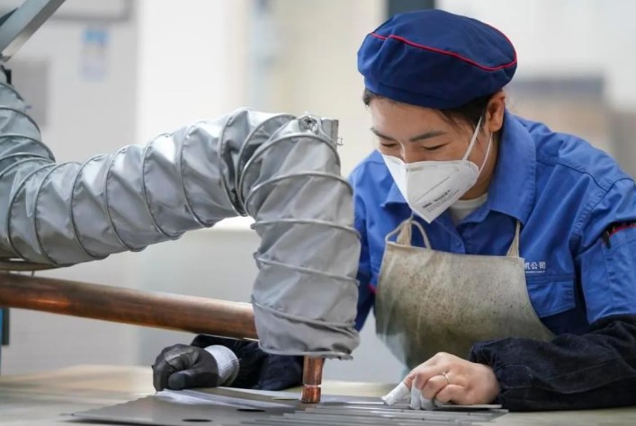 Perusahaan Mesin China Catat Lonjakan Produksi dan Kontrak Baru pada Kuartal I 2026