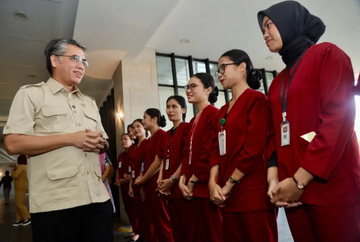 Menaker Minta Perusahaan Sesuaikan Tugas Magang dengan Latar Belakang Pendidikan Peserta
