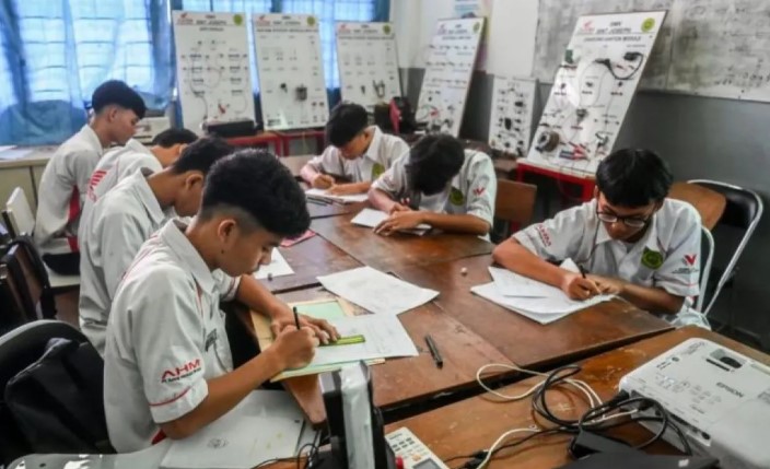 Pemprov DKI Jakarta Tegaskan Sanksi Tegas bagi Sekolah Swasta Gratis yang Lakukan Pungli