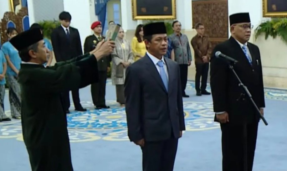 Prabowo Subianto Resmi Melantik Hanif Faisol Nurofiq sebagai Wakil Menteri Koordinator Bidang Pangan di Istana Negara