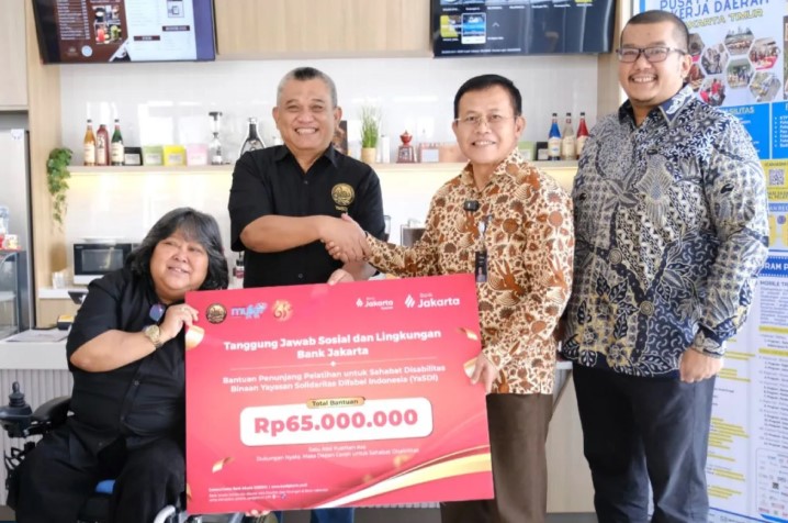 Bank Jakarta Salurkan Bantuan Pelatihan Difabel dalam Momentum HUT ke-65