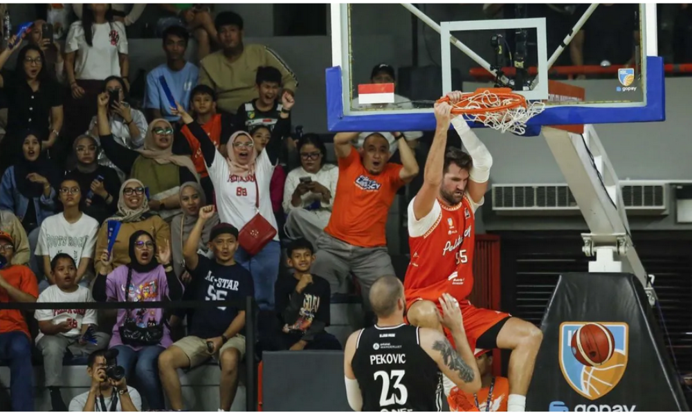 Pelita Jaya Bungkam RANS Simba 87-58, David Singleton Soroti Konsistensi dan Kerja Sama Tim