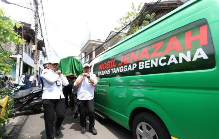 Baznas Salurkan Santunan untuk 15 Korban Tewas Kecelakaan Kereta Bekasi, Bantuan Darurat Digerakkan