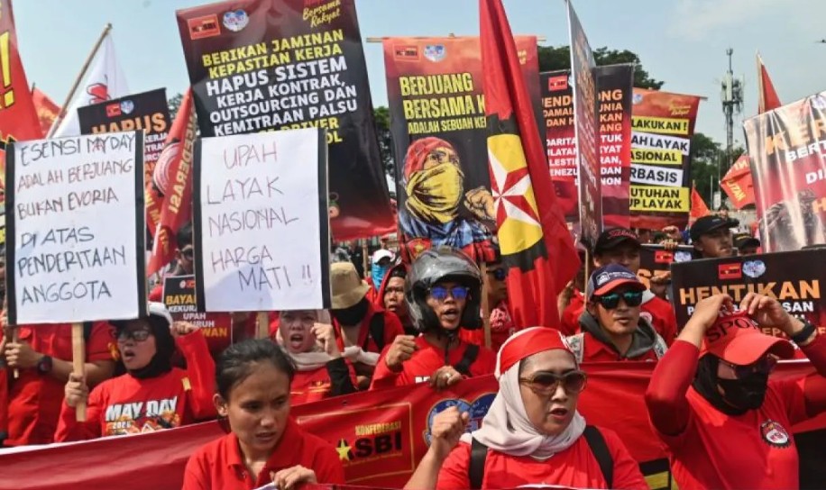 Komitmen Yuke Yurike Perjuangkan Kesejahteraan Buruh Jakarta di Tengah Pertumbuhan Ekonomi